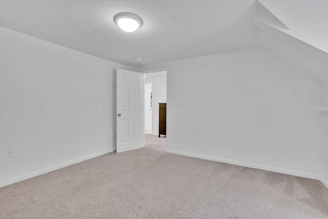 156 Hampden Rd, East Longmeadow, MA 01028