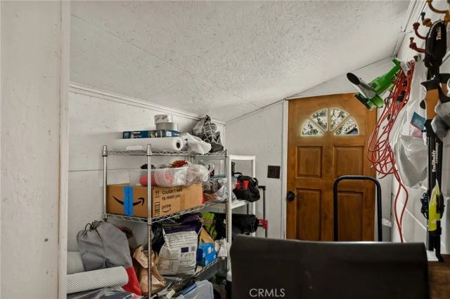 32135 West Drive, Running Springs, CA 92382