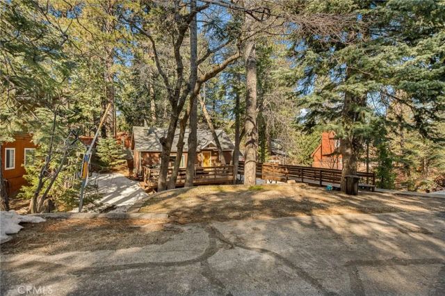 32135 West Drive, Running Springs, CA 92382