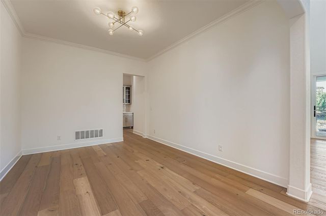 6689 S Vandriver Way, Aurora, CO 80016