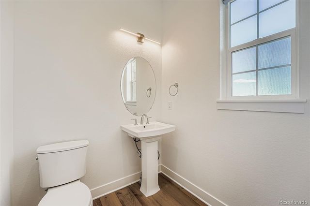 6689 S Vandriver Way, Aurora, CO 80016