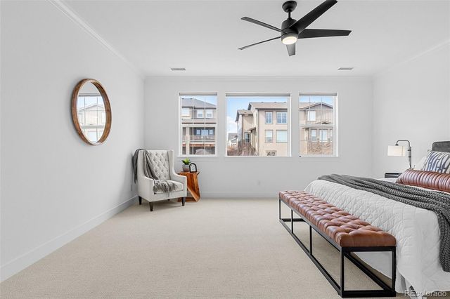 6689 S Vandriver Way, Aurora, CO 80016