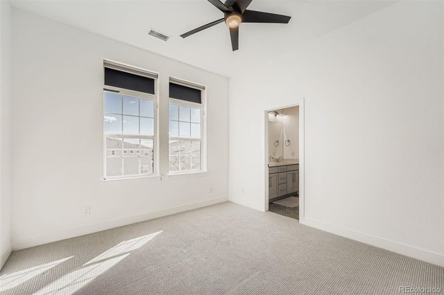 6689 S Vandriver Way, Aurora, CO 80016