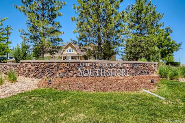 6689 S Vandriver Way, Aurora, CO 80016