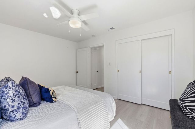 111-113 Nancy Court, Mountain View, CA 94041