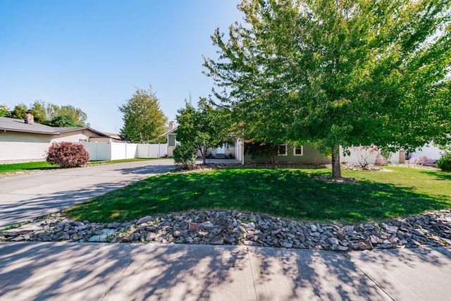 3241 Disney Drive, Idaho Falls, ID 83404