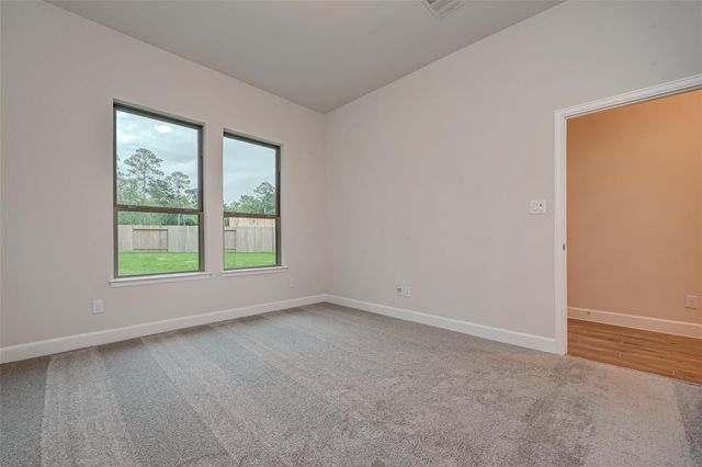 308 Mullins Court, Montgomery, TX 77316