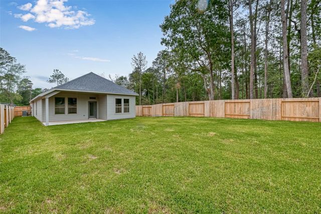 308 Mullins Court, Montgomery, TX 77316