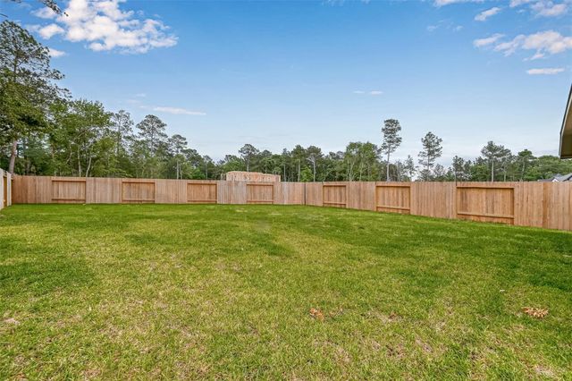 308 Mullins Court, Montgomery, TX 77316