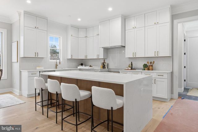 3835 LAWRENCE AVE, Kensington, MD 20895