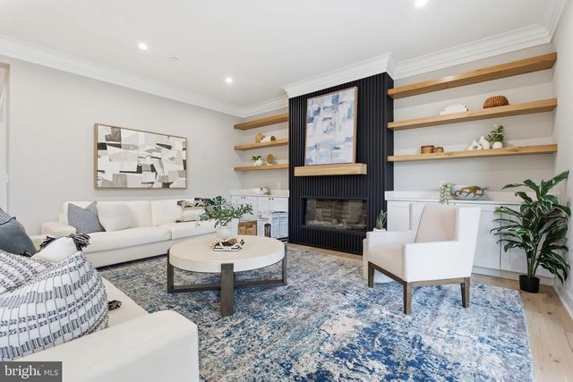 3835 LAWRENCE AVE, Kensington, MD 20895