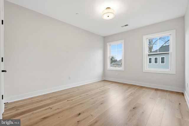 3835 LAWRENCE AVE, Kensington, MD 20895