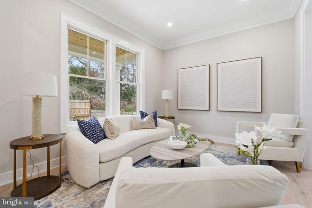 3835 LAWRENCE AVE, Kensington, MD 20895