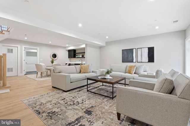 3835 LAWRENCE AVE, Kensington, MD 20895