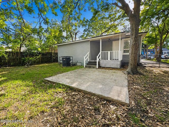 943 SARANAC Street, Jacksonville, FL 32254