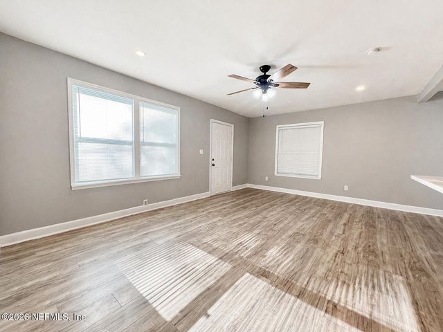 943 SARANAC Street, Jacksonville, FL 32254