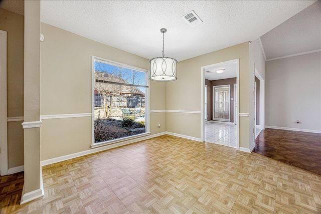 6894 HEDGEWOOD LN, Bartlett, TN 38135