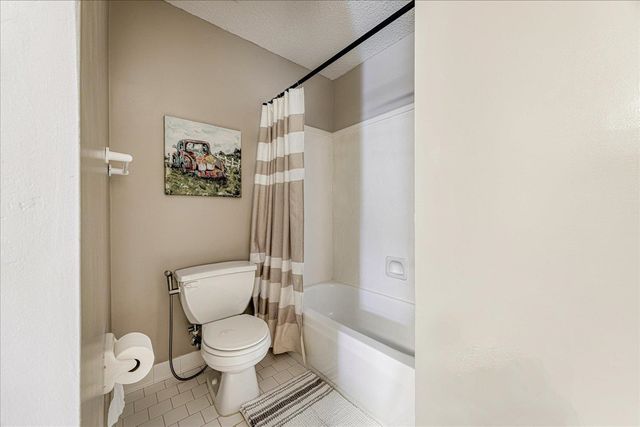 6894 HEDGEWOOD LN, Bartlett, TN 38135