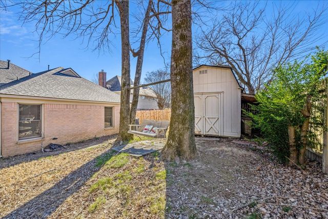 6894 HEDGEWOOD LN, Bartlett, TN 38135