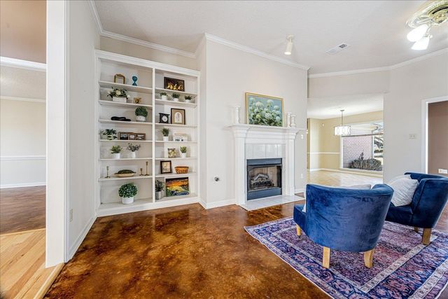 6894 HEDGEWOOD LN, Bartlett, TN 38135