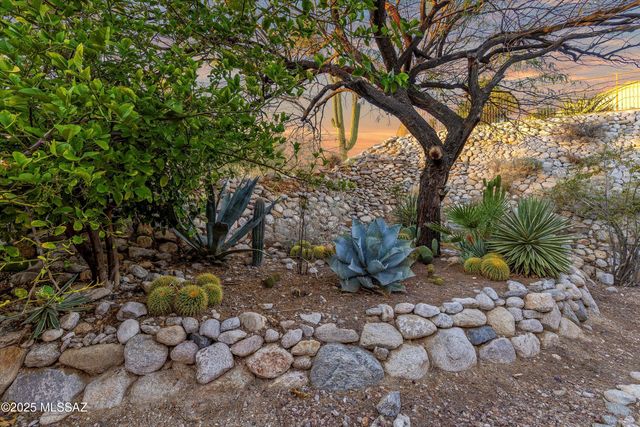 4081 N Quail Canyon Drive, Tucson, AZ 85750