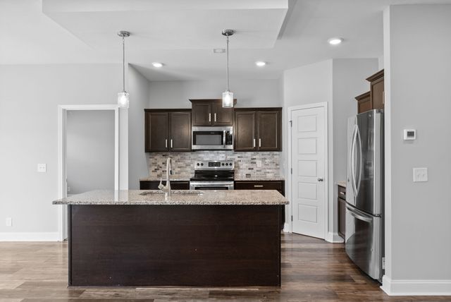 805 Winslow St, Clarksville, TN 37042