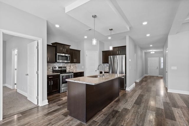 805 Winslow St, Clarksville, TN 37042