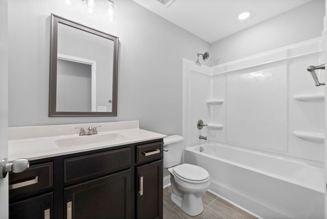 805 Winslow St, Clarksville, TN 37042