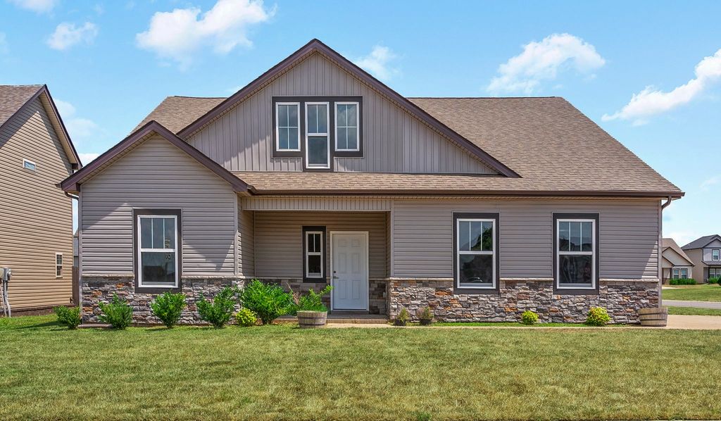 805 Winslow St, Clarksville, TN 37042