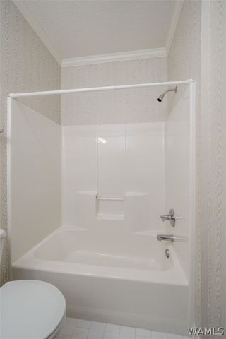 18 Highland, Tuscaloosa, AL 35406