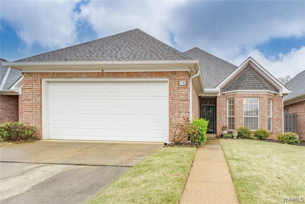 18 Highland, Tuscaloosa, AL 35406