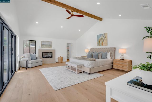 1369 Milton Ave, Walnut Creek, CA 94596