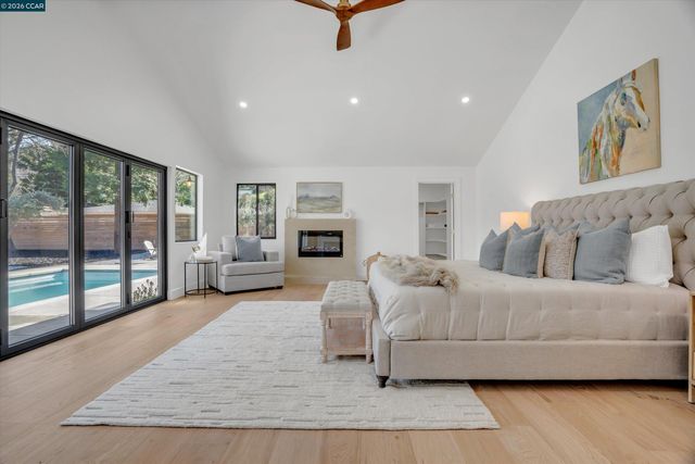 1369 Milton Ave, Walnut Creek, CA 94596