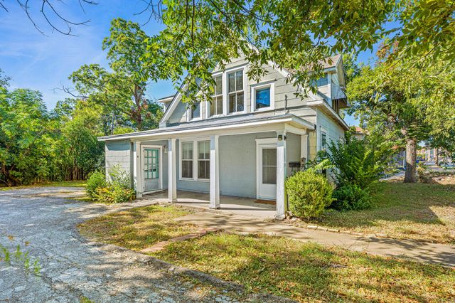 3205 Guadalupe ST B, Austin, TX 78705