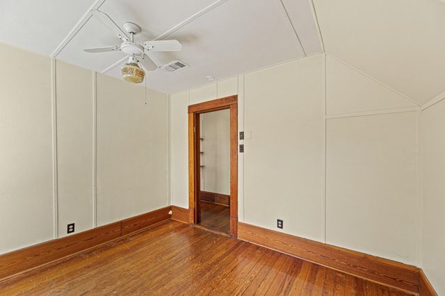 3205 Guadalupe ST B, Austin, TX 78705