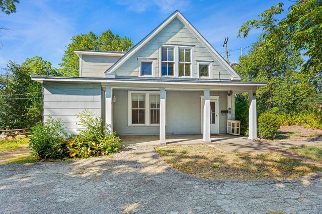 3205 Guadalupe ST B, Austin, TX 78705