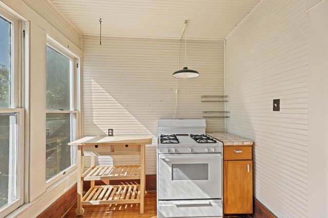 3205 Guadalupe ST B, Austin, TX 78705