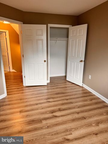 318 ROFF POINT DR, Odenton, MD 21113