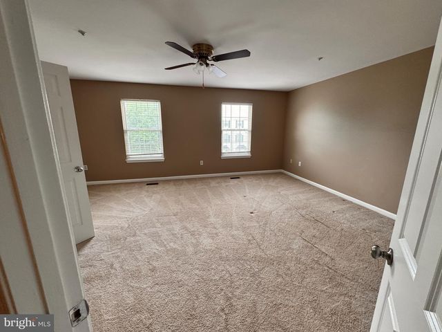 318 ROFF POINT DR, Odenton, MD 21113