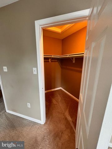 318 ROFF POINT DR, Odenton, MD 21113