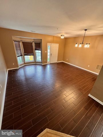 318 ROFF POINT DR, Odenton, MD 21113