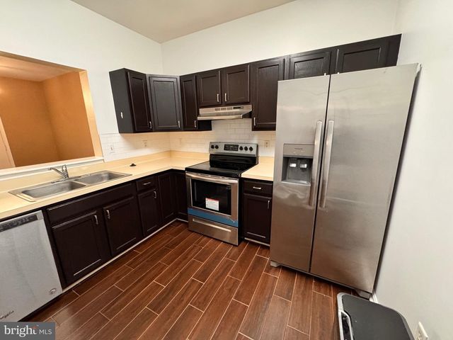 318 ROFF POINT DR, Odenton, MD 21113