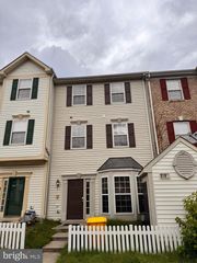 318 ROFF POINT DR, Odenton, MD 21113