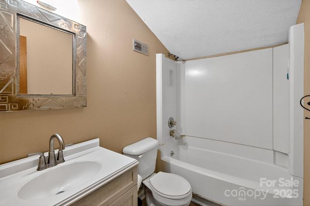 120 Monroe Avenue, Polkton, NC 28135