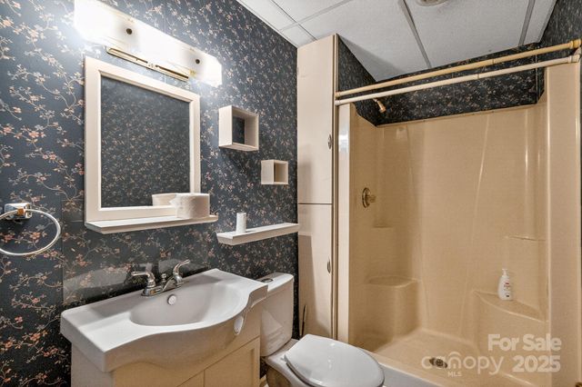 120 Monroe Avenue, Polkton, NC 28135