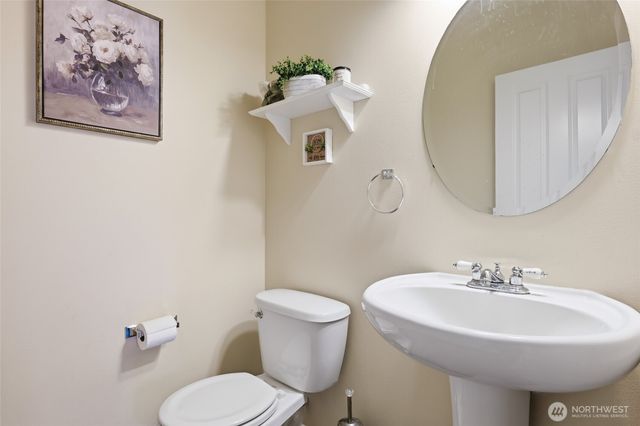 3091 Eagle Loop NE, Lacey, WA 98516