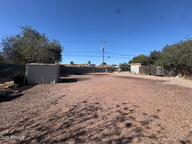 725 E 1ST Street, Mesa, AZ 85203