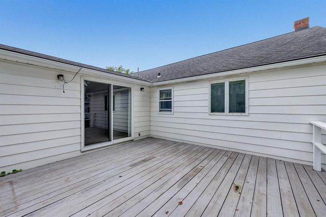 131 JOHNSON STREET, Green Bay, WI 54162