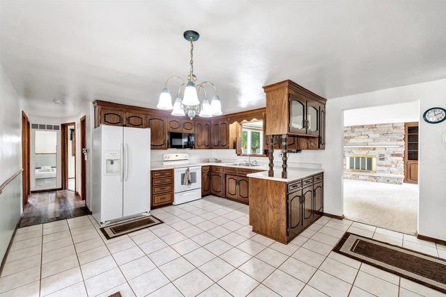 131 JOHNSON STREET, Green Bay, WI 54162