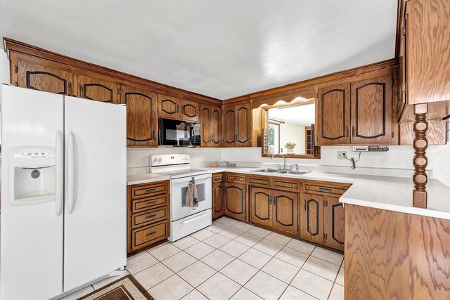 131 JOHNSON STREET, Green Bay, WI 54162